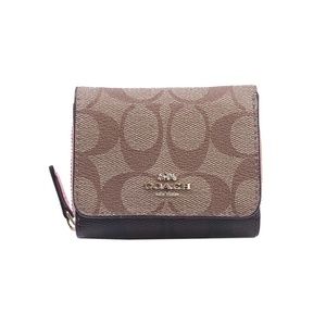 COACH NWT Small Trifold Wallet In Blocked Signatur